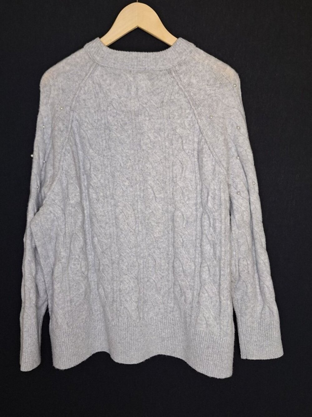 π Aerie Knit Oversized Soft Stretch Pearl Detail Sweater Size M/L Comfy Preppy - Picture 7 of 8
